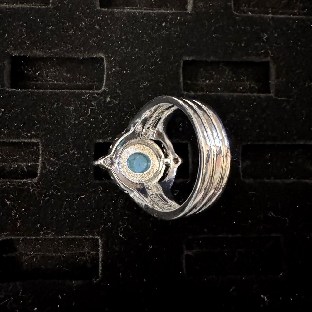 Dyed Howlite & Rhinestone Silvertone Ring Size 9 - Picture 4 of 5